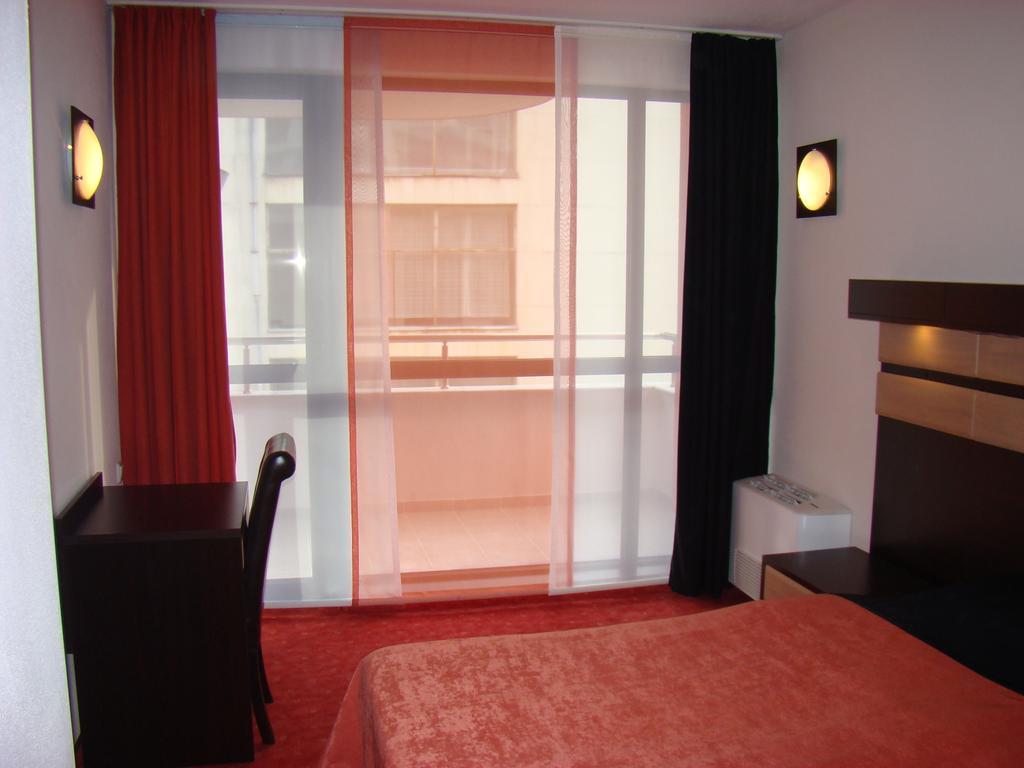 Hotel Byalo More Banite Quarto foto